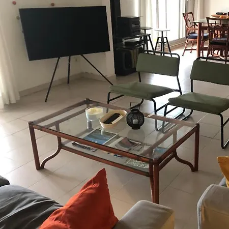 95m2 Nouveau Golf Apartment
